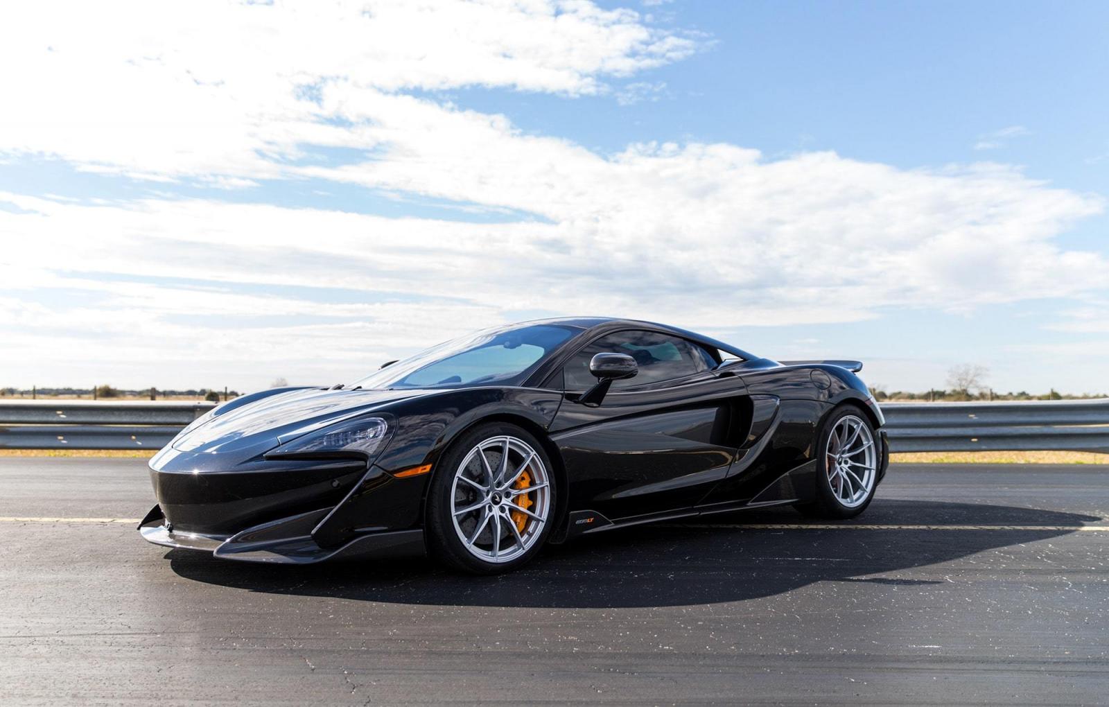Đây cũng là hãng độ đầu tiên trang bị gói độ siêu xe McLaren 600LT