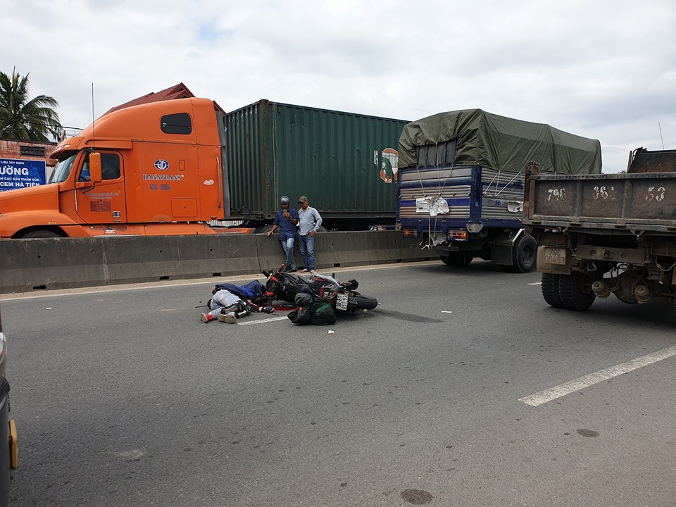 Nạn nhân sử dụng xe gắn máy mang biển kiểm soát Hà Tĩnh Nạn nhân sử dụng xe gắn máy mang biển kiểm soát Hà Tĩnh