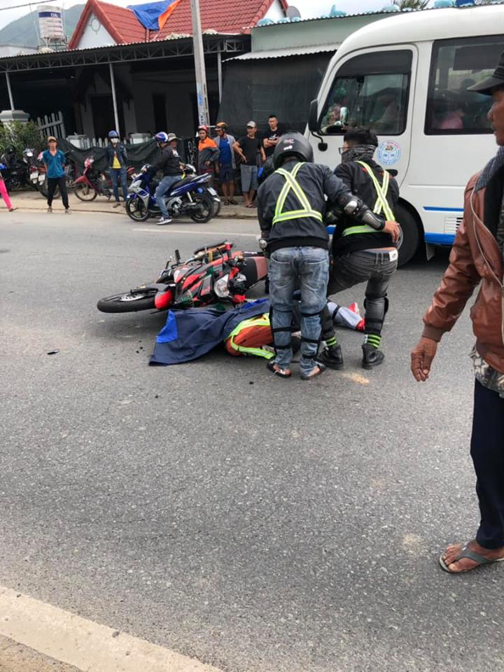 Nhóm bạn của phượt thủ gặp nạn Nhóm bạn của phượt thủ gặp nạn