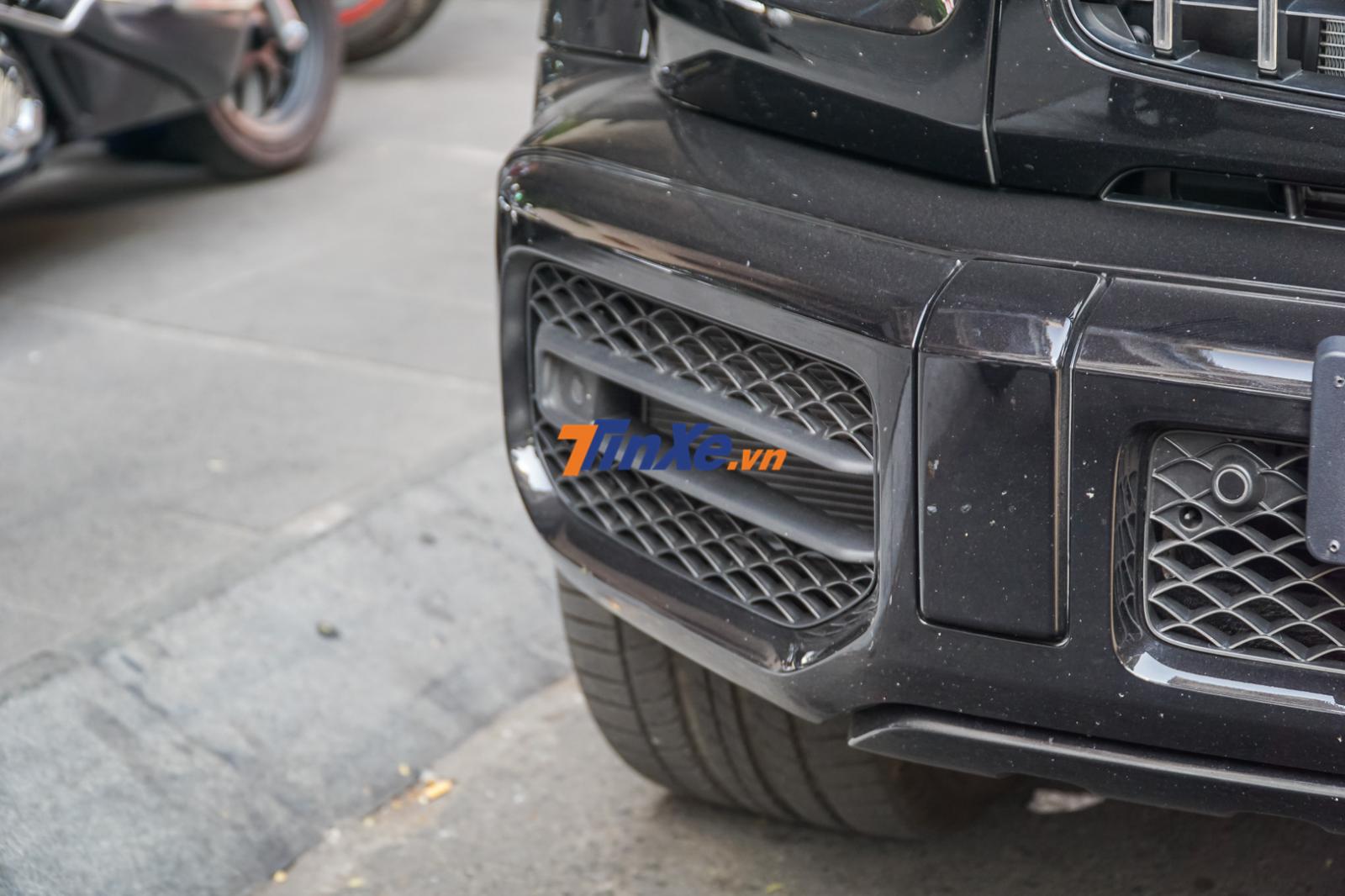 Hốc gió trước có thêm thanh chia gió