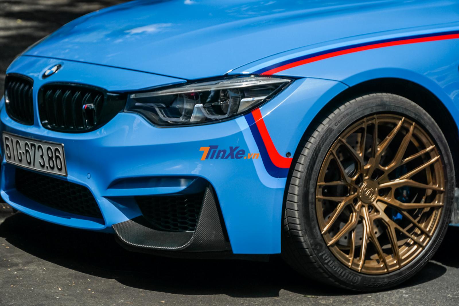 Một vài khác biệt ở đầu xe đã xuất hiện