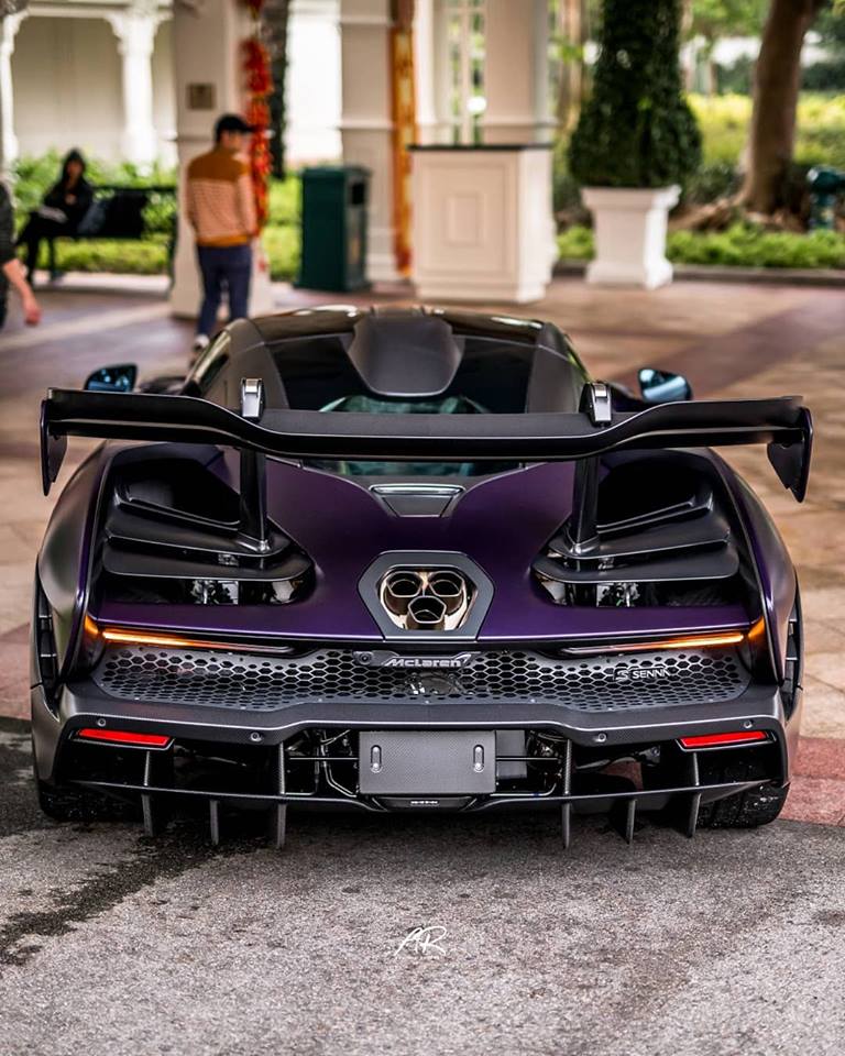 Đây là chiếc siêu xe McLaren Senna thứ 2 đến Hồng Kông