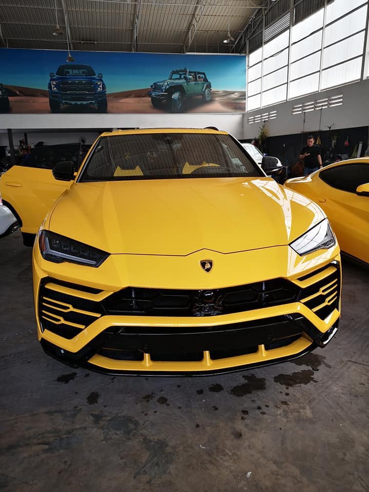 Siêu SUV Lamborghini Urus có giá bán xuất xưởng 4,6 tỷ đồng Siêu SUV Lamborghini Urus có giá bán xuất xưởng 4,6 tỷ đồng