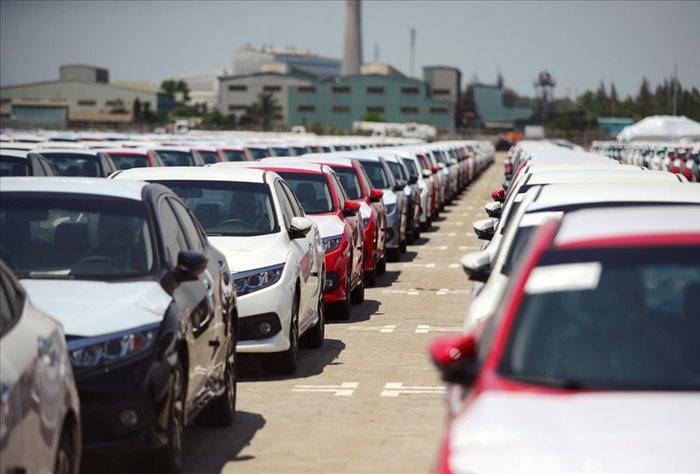 2018 là năm có số lượng xe con nhập khẩu nhiều nhất đạt 54.000 chiếc 2018 là năm có số lượng xe con nhập khẩu nhiều nhất đạt 54.000 chiếc