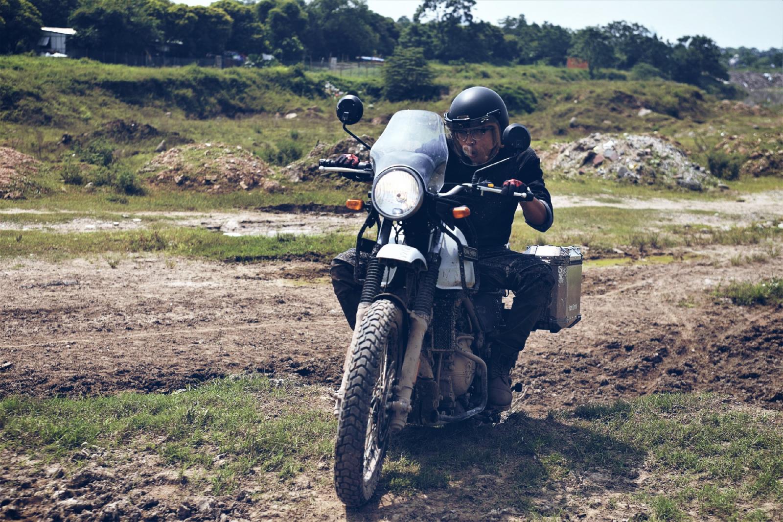 Mẫu xe Adventure cổ điển mang tên Himalayan của Royal Enfield Mẫu xe Adventure cổ điển mang tên Himalayan của Royal Enfield