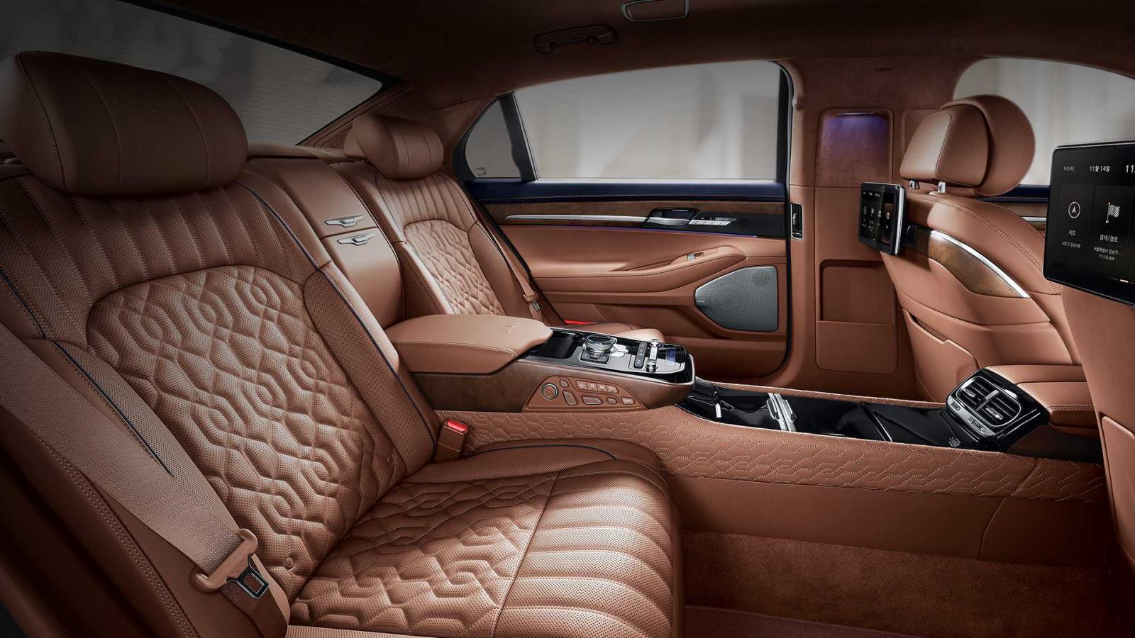 Đảm bảo hành khách bên trong Genesis G90 Limousine sẽ có trải nghiệm tốt nhất