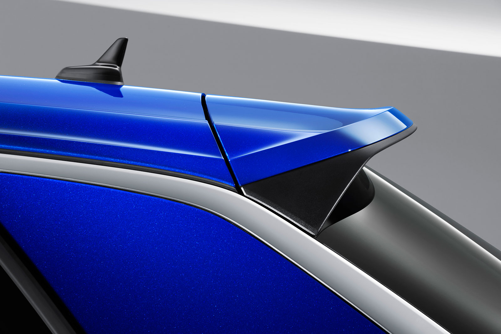 Cánh gió mui của Volkswagen T-Roc R 2020