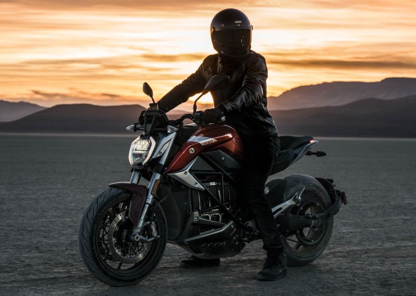 Zero SR/F mang thiết kế naked bike với trang bị mô tơ điện mạnh mẽ