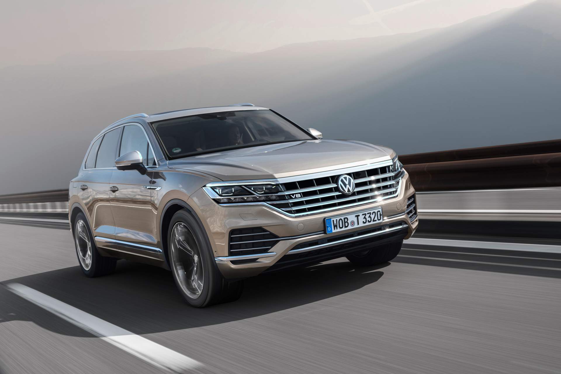 Volkswagen Touareg V8 TDI sẽ bán ra tại châu Âu vào cuối tháng 5 tới đây Volkswagen Touareg V8 TDI sẽ bán ra tại châu Âu vào cuối tháng 5 tới đây