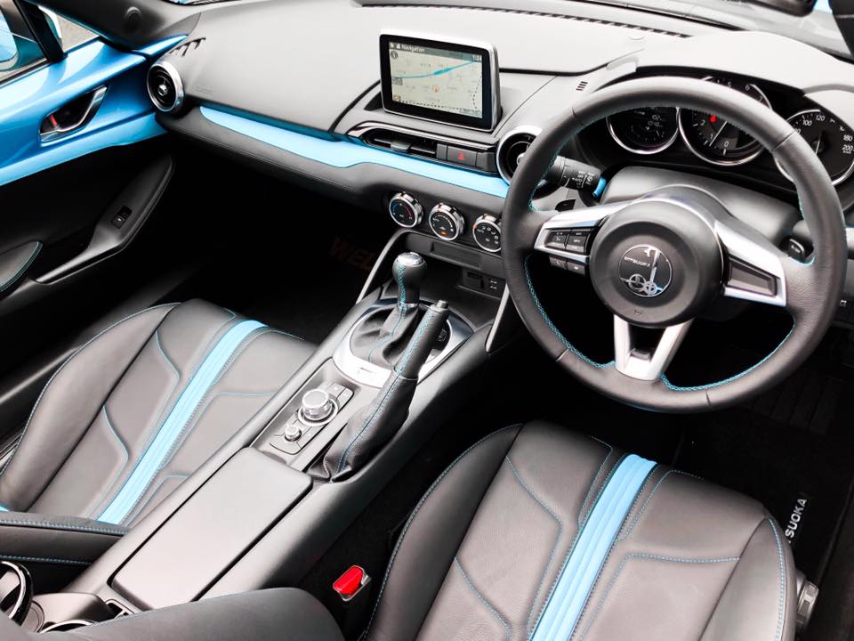 Quả thực chiếc Mazda MX-5 đội lốt Corvette của Mitsuoka là rất ấn tượng