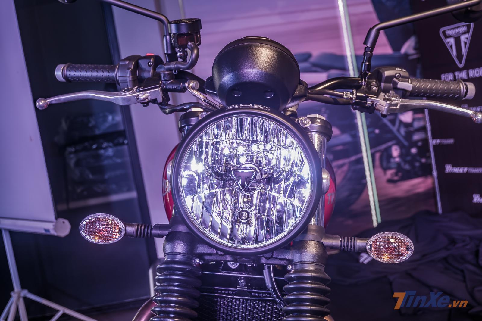 Triumph Street Twin 2019 là chiếc xe được thiết kế trẻ trung, nhỏ gọn Triumph Street Twin 2019 là chiếc xe được thiết kế trẻ trung, nhỏ gọn