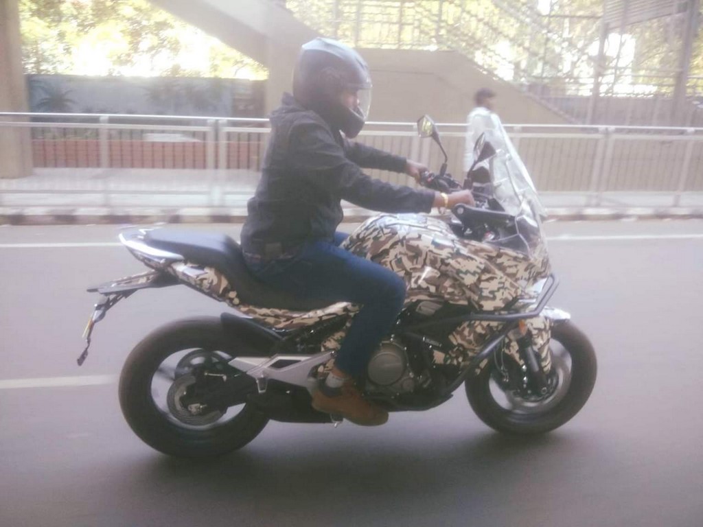 CFMoto MT650 là mẫu Sport Touring với vẻ ngoài Adventure