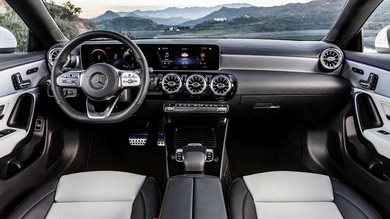Mercedes-Benz CLA Shooting Brake 2019 có hệ thống MBUX Mercedes-Benz CLA Shooting Brake 2019 có hệ thống MBUX