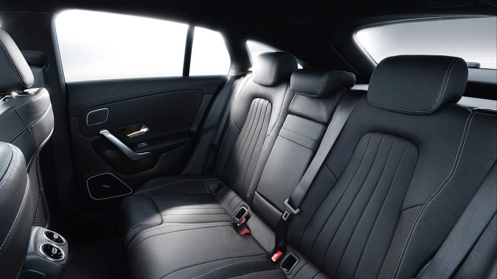 Hàng ghế sau của Mercedes-Benz CLA Shooting Brake 2019 Hàng ghế sau của Mercedes-Benz CLA Shooting Brake 2019