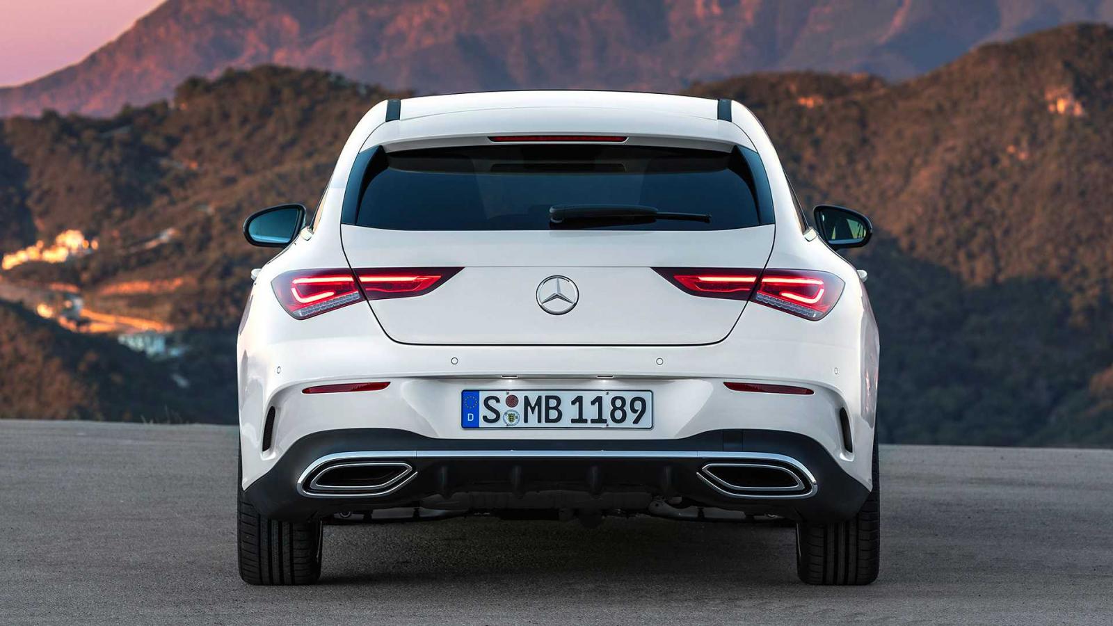Mercedes-Benz CLA Shooting Brake 2019 nhìn từ phía sau Mercedes-Benz CLA Shooting Brake 2019 nhìn từ phía sau