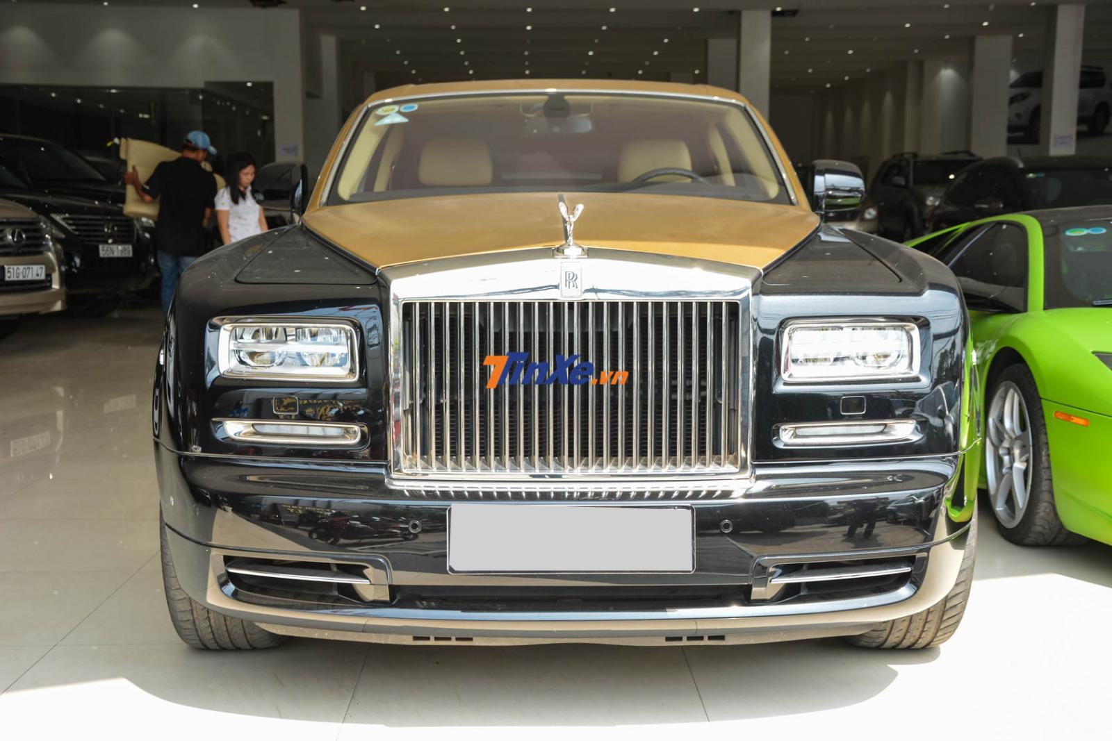 Rolls-Royce Phantom Series II màu độc
