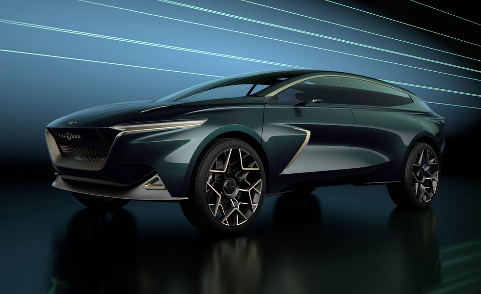 Phía trước của Aston Martin Lagonda All-Terrain