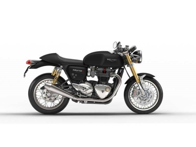 Thruxton R Black 2019 lần này, hệ thống phuộc ngược phía trước đã sử dụng phuộc màu đen và có những điều chỉnh trong hệ thống chiếu sáng với hệ thống đèn LED cho độ sáng tốt hơn so với halogen hiện tại.