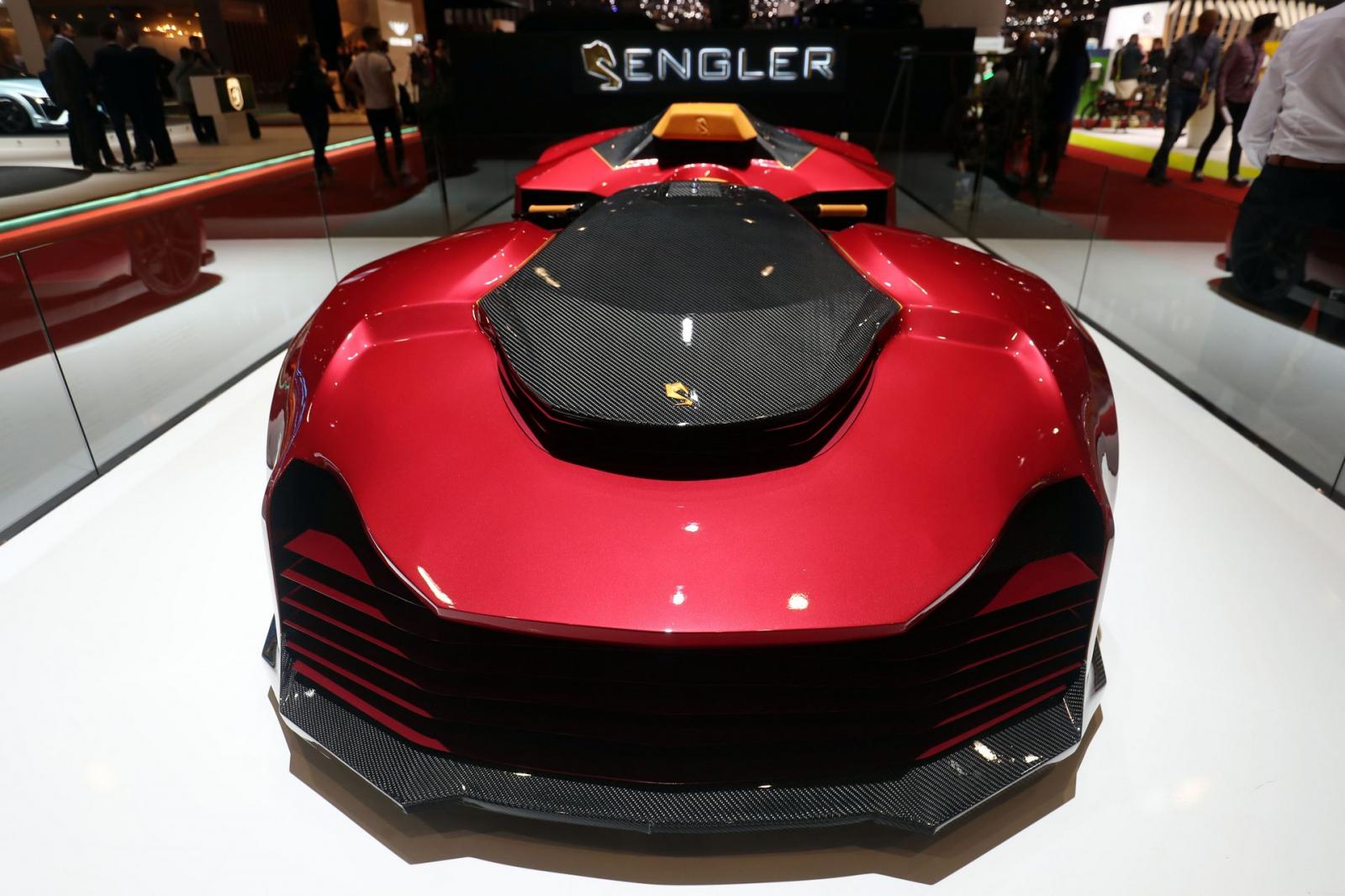 F.F Superquad có thể nói là mẫu xe lai tạo quái nhất ở Geneva 2019