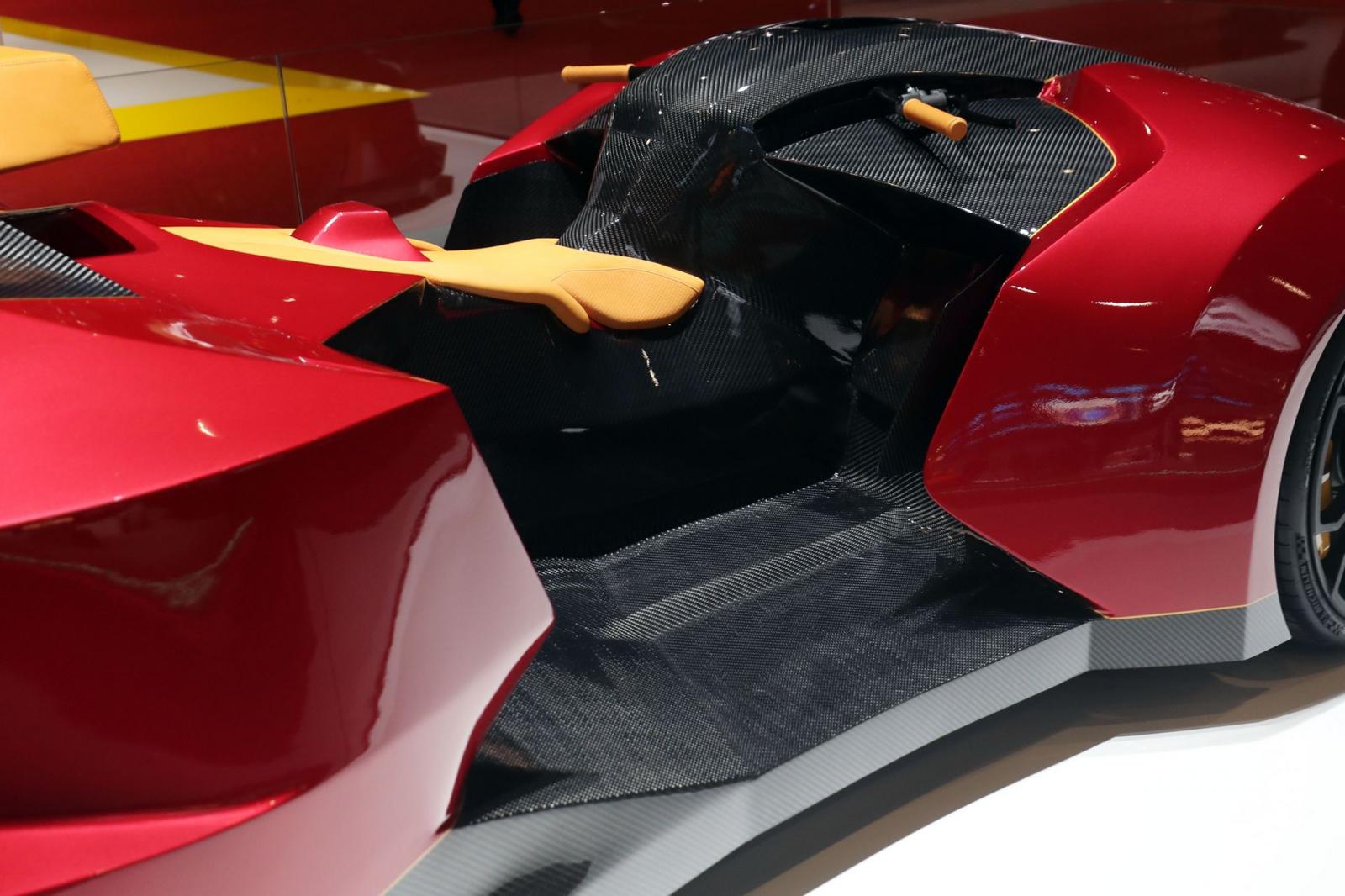 Vị trí ngồi lái của F.F Superquad