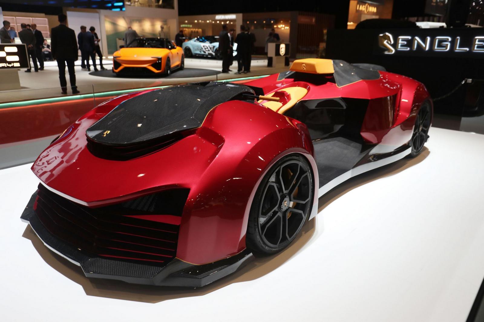 Engler F.F Superquad có thiết kế rất khác thường