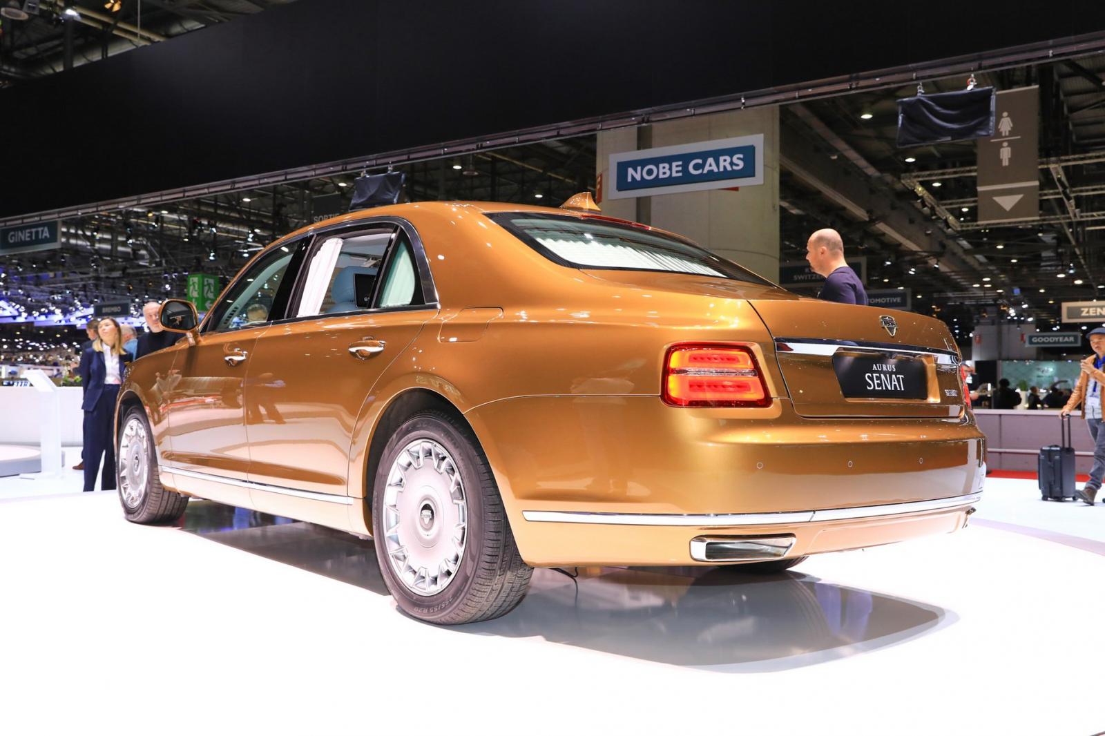 Aurus Senat dùng hệ thống động cơ hybrid Aurus Senat dùng hệ thống động cơ hybrid