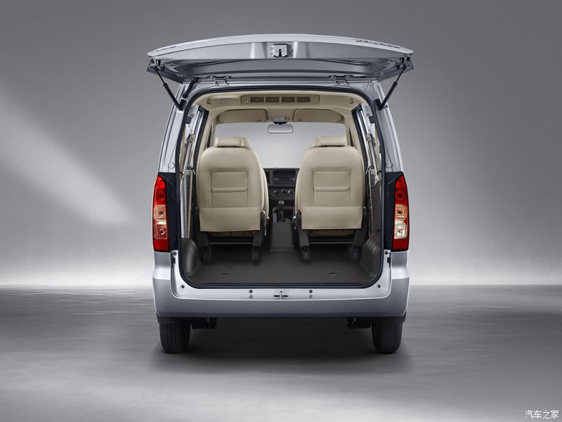 Wuling Hongguang V 2019 có 19 ngăn chứa đồ Wuling Hongguang V 2019 có 19 ngăn chứa đồ