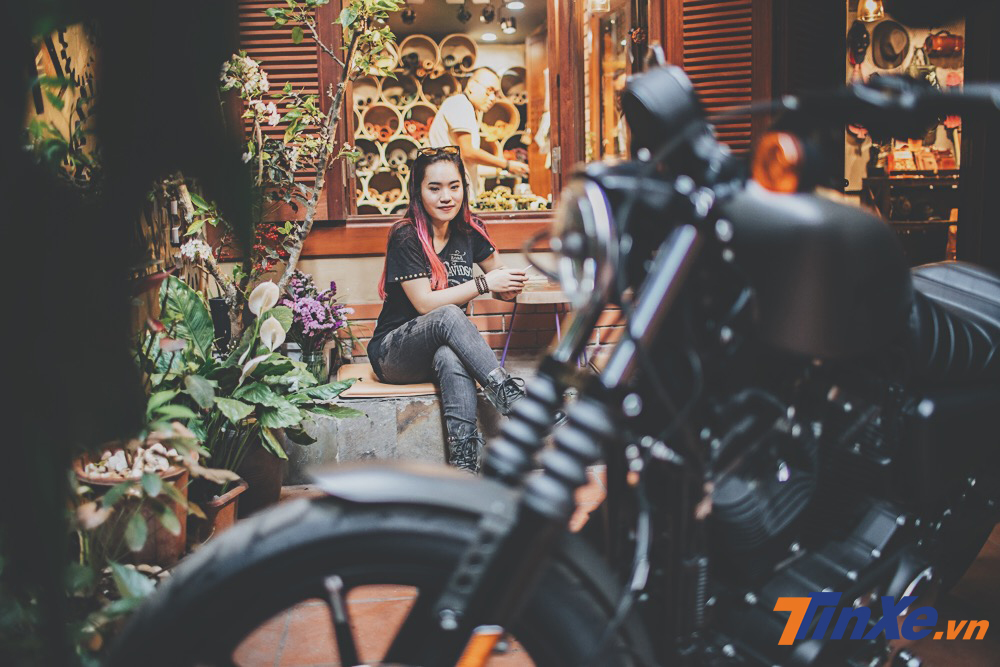 Giờ đ&acirc;y, Hiền Bư đ&atilde; c&oacute; thể tận  hưởng đồng thời cả hai niềm đam m&ecirc;.