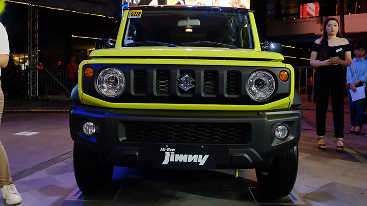 Cận cảnh thiết kế đầu xe của Suzuki Jimny 2019 Cận cảnh thiết kế đầu xe của Suzuki Jimny 2019