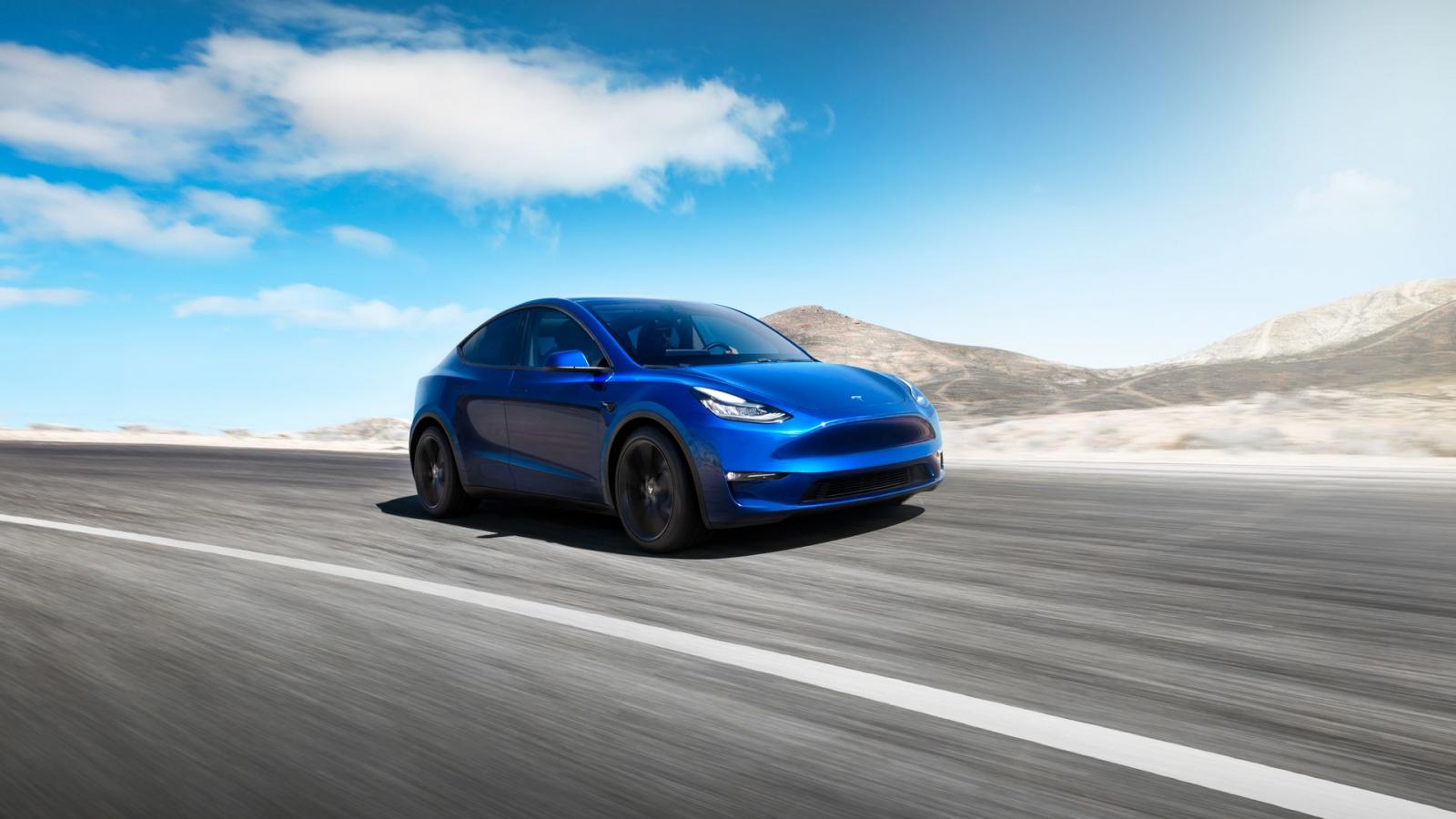 Tesla Model Y chính thức ra mắt