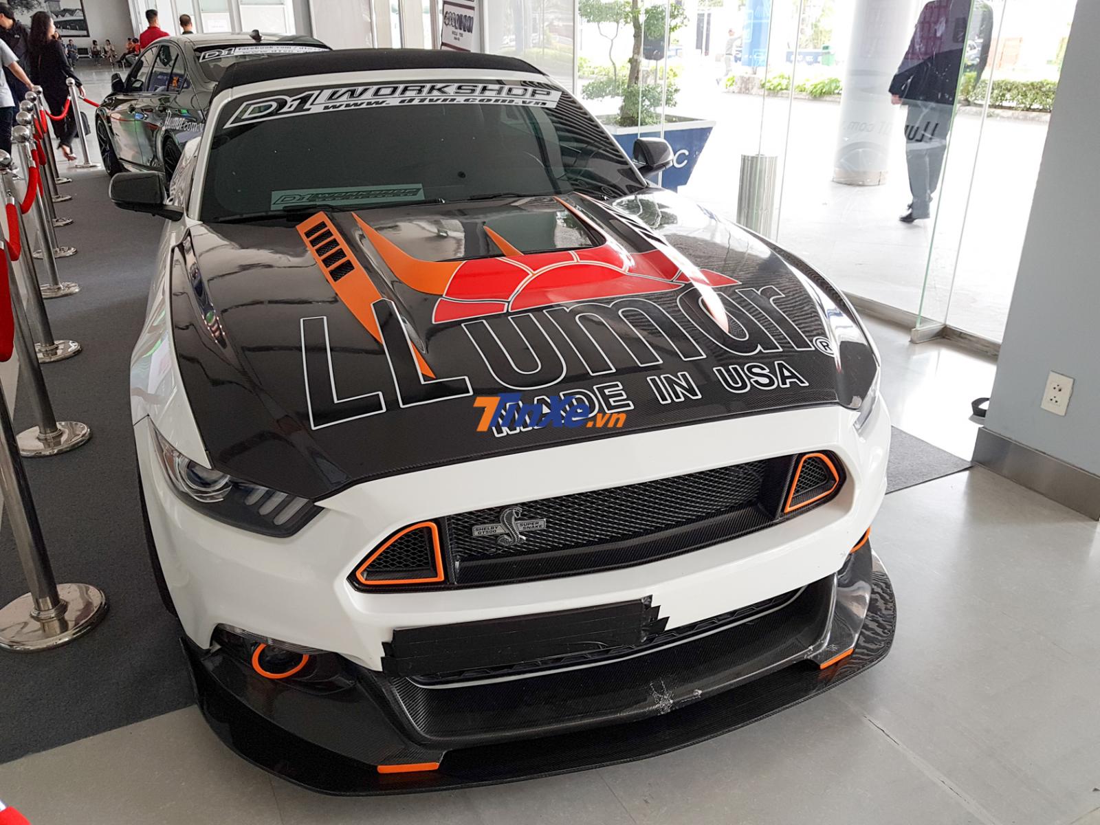 Chiếc trong bài viết này mang gói độ siêu khủng không dưới 300 triệu đồng Chiếc trong bài viết này mang gói độ siêu khủng không dưới 300 triệu đồng