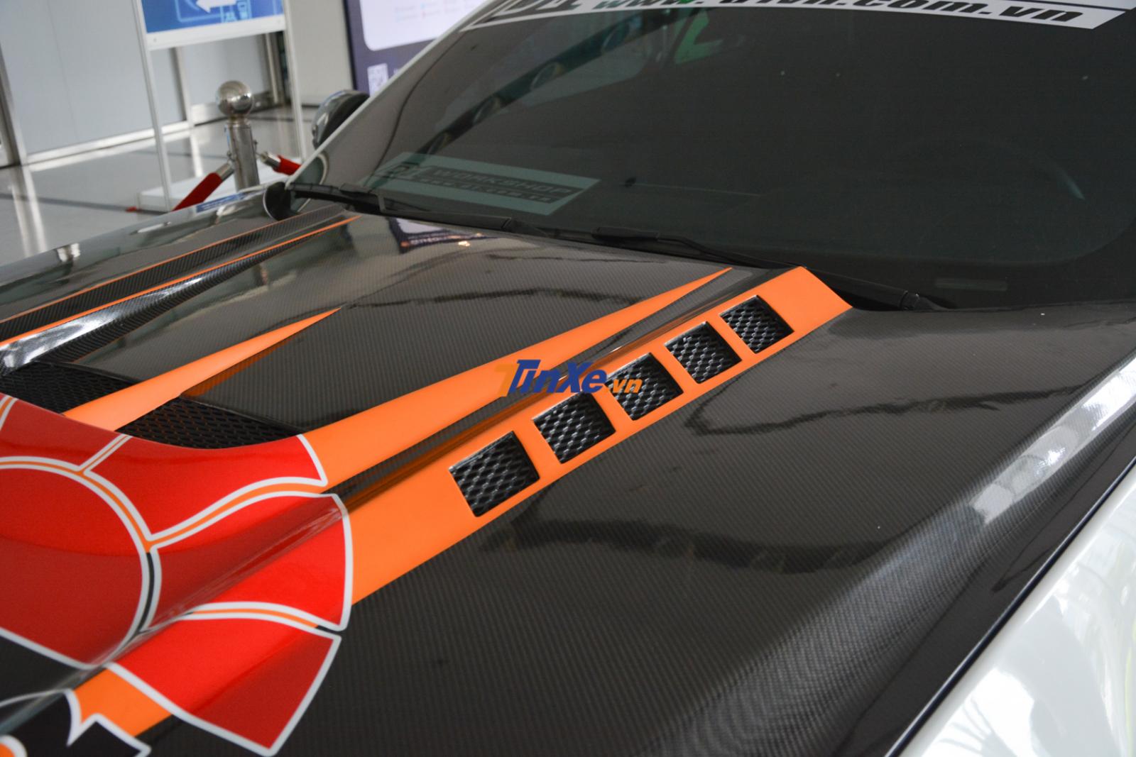 Nắp capô hoàn toàn mới đầy dữ dằn Nắp capô hoàn toàn mới đầy dữ dằn