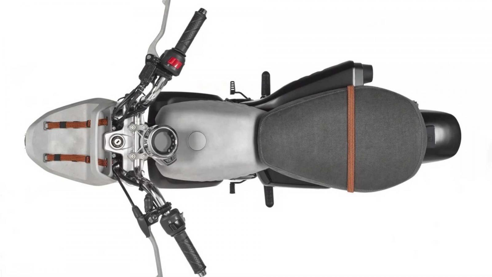 Bình xăng của xe có kết cấu tổ ông bên trong