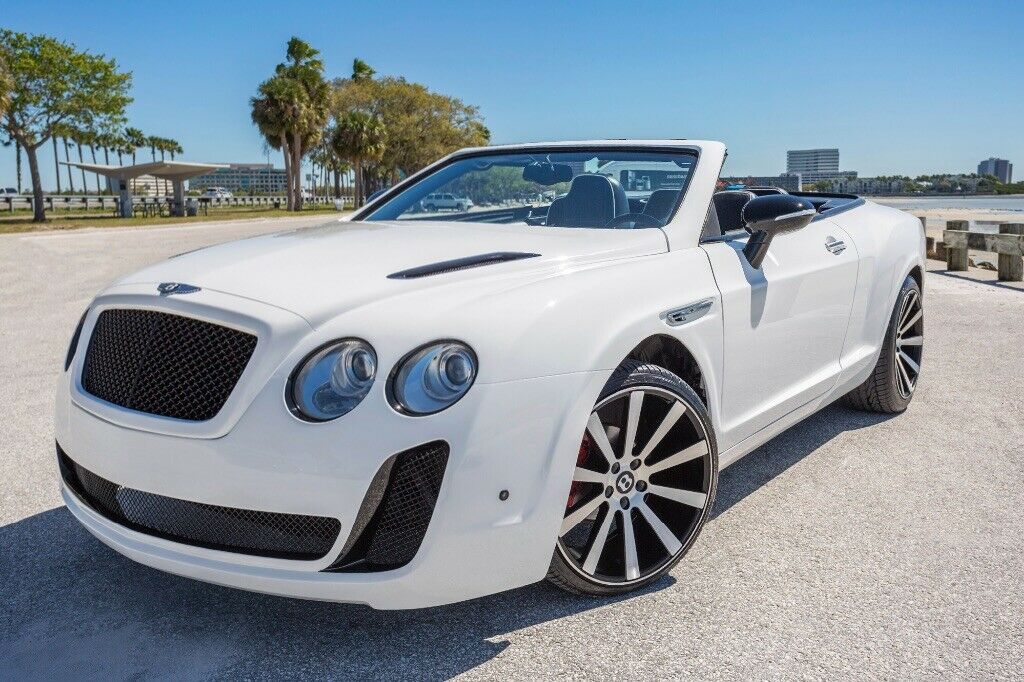 Diện mạo của chiếc Bentley Continental GTC 2015 nhái được đăng bán trên eBay