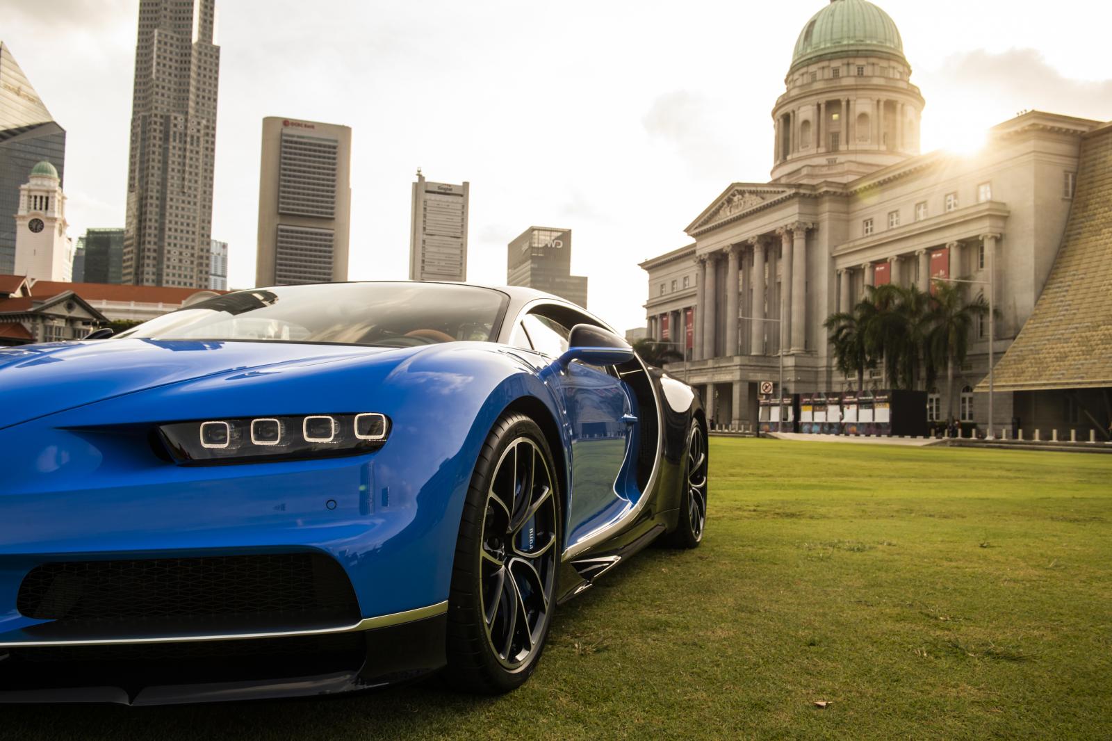 Xe mang 2 màu là xanh nhạt và xanh đậm