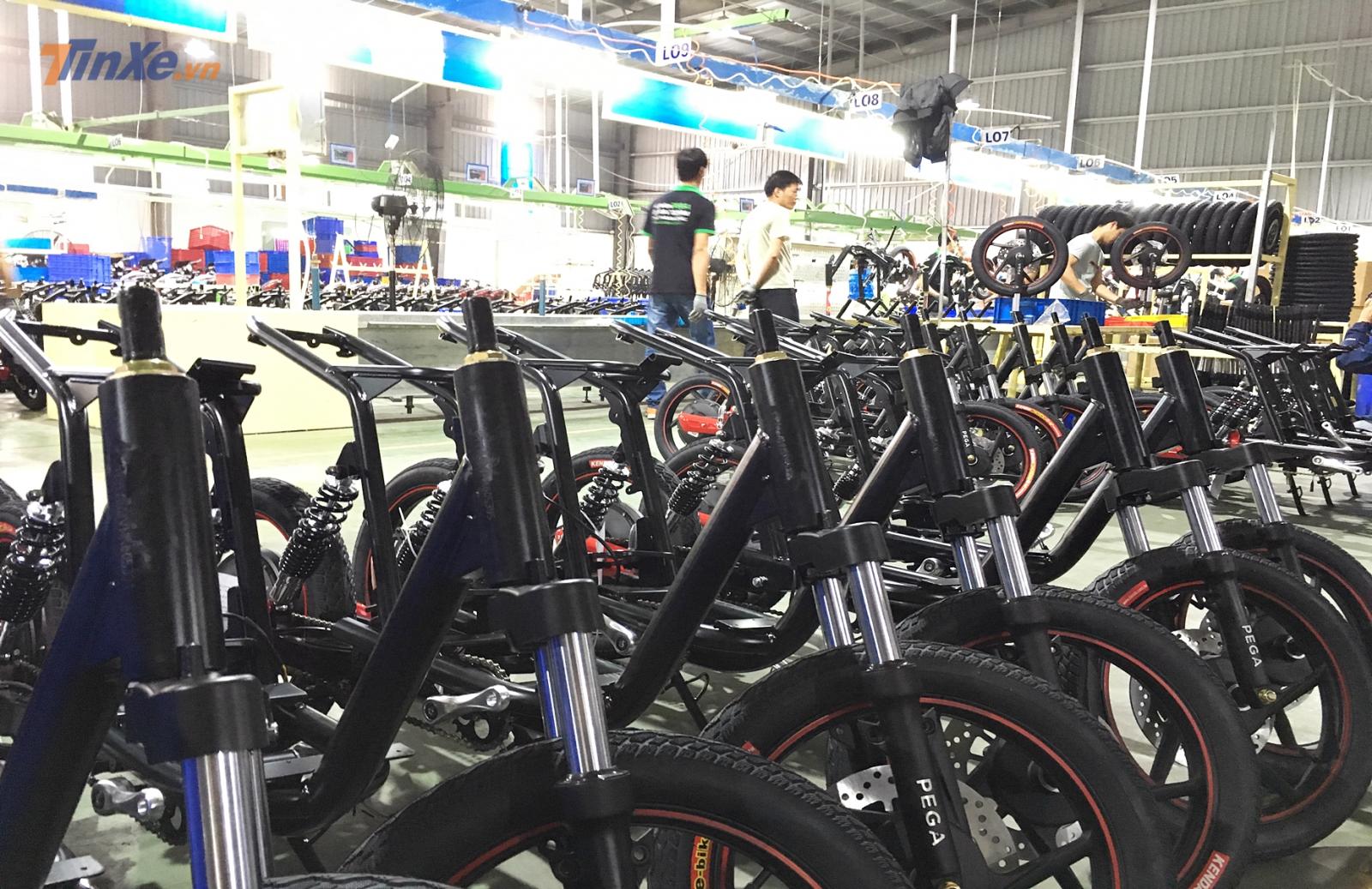 ...cho đến khung càng, phuộc ...cho đến khung càng, phuộc