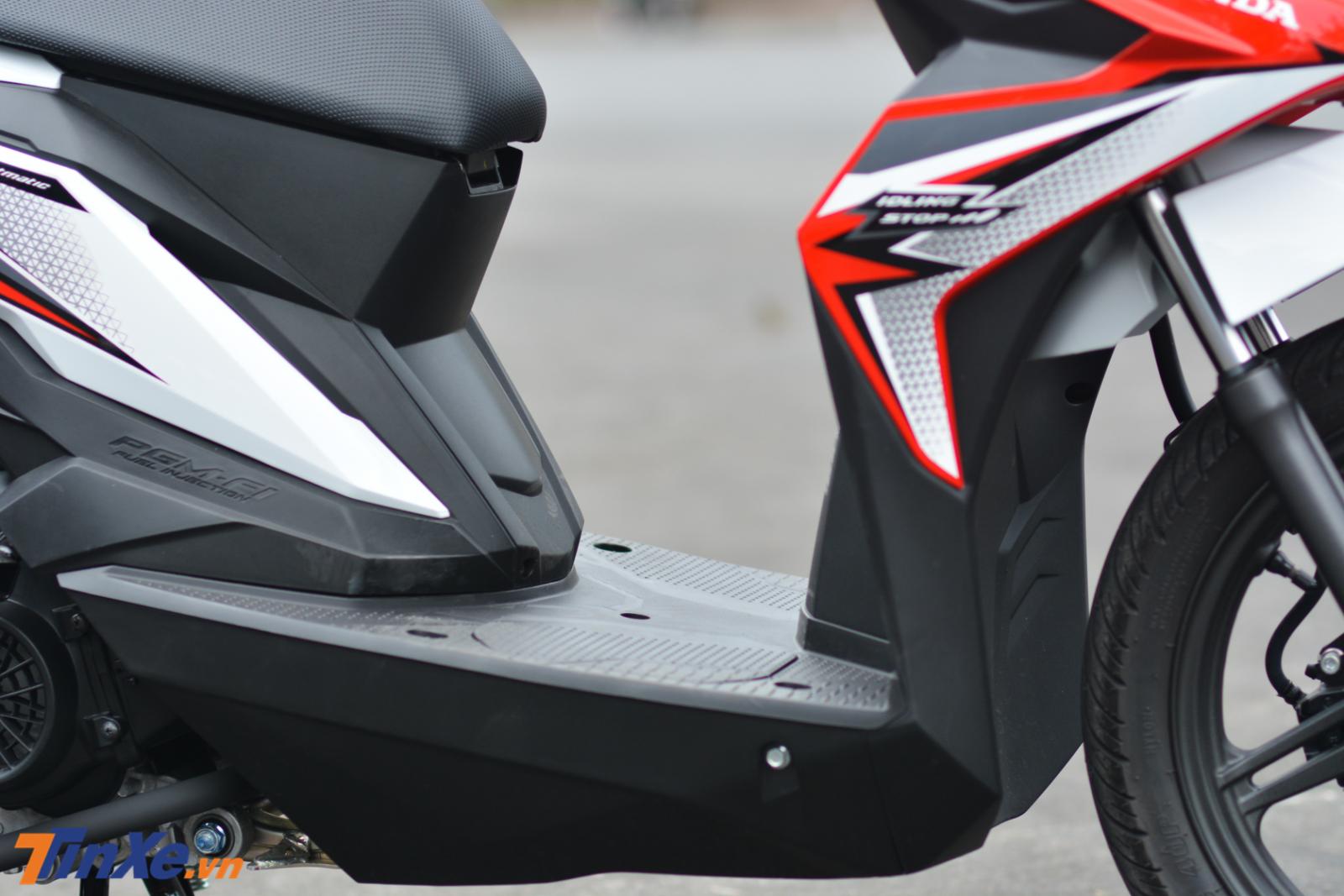 Khoảng để chân của Honda Beat 2019