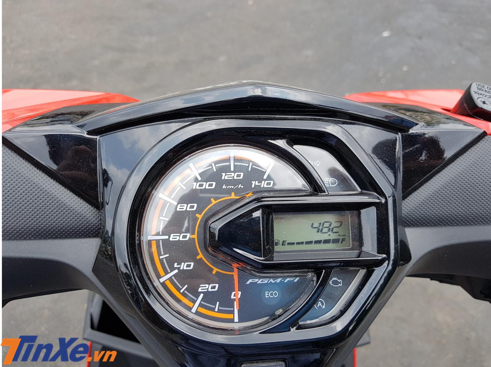 Bảng đồng hồ thể thao trên Honda Beat 2019