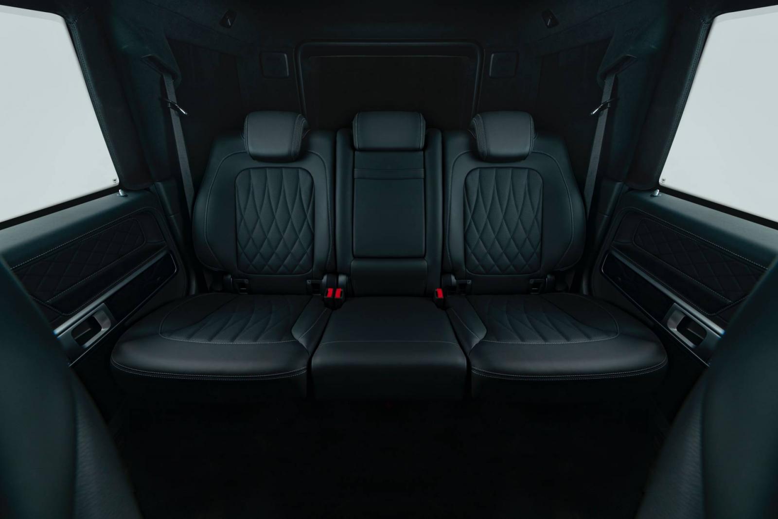 Hàng ghế sau của xe