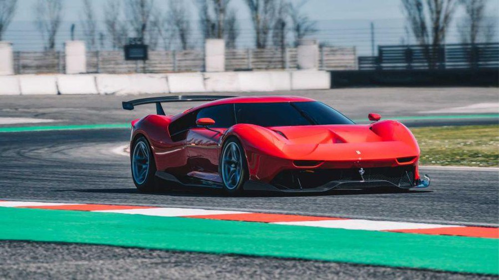 Ferrari P80/C được phát triển từ năm 2015 Ferrari P80/C được phát triển từ năm 2015