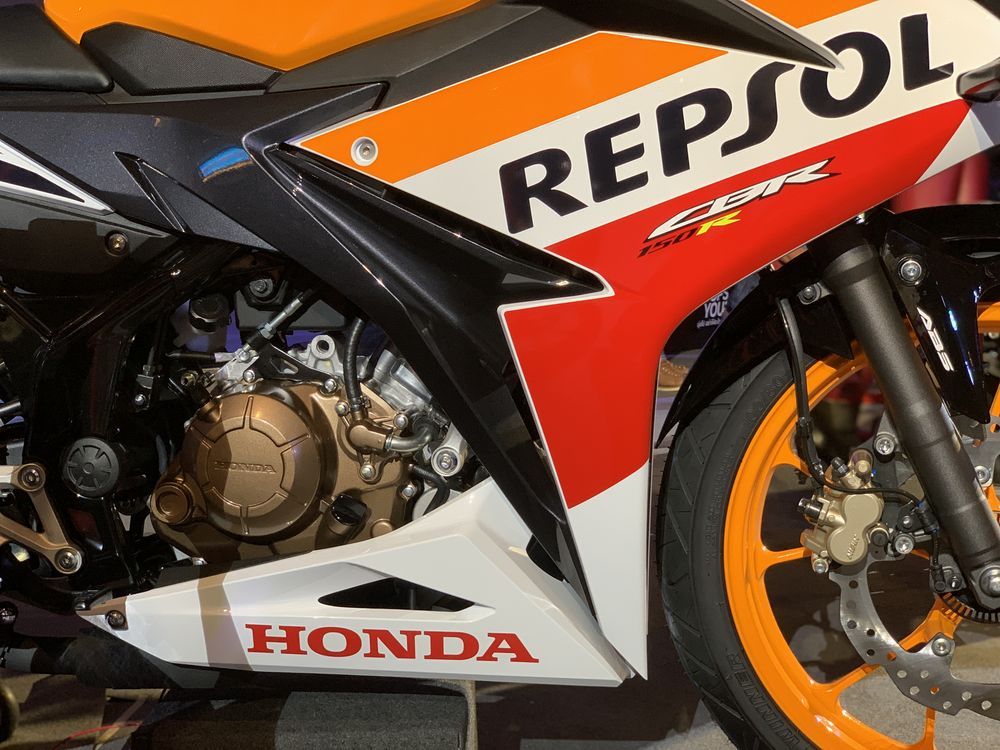 Động cơ Honda CBR150R 2019 có nhiều cải tiến đáng chú ý