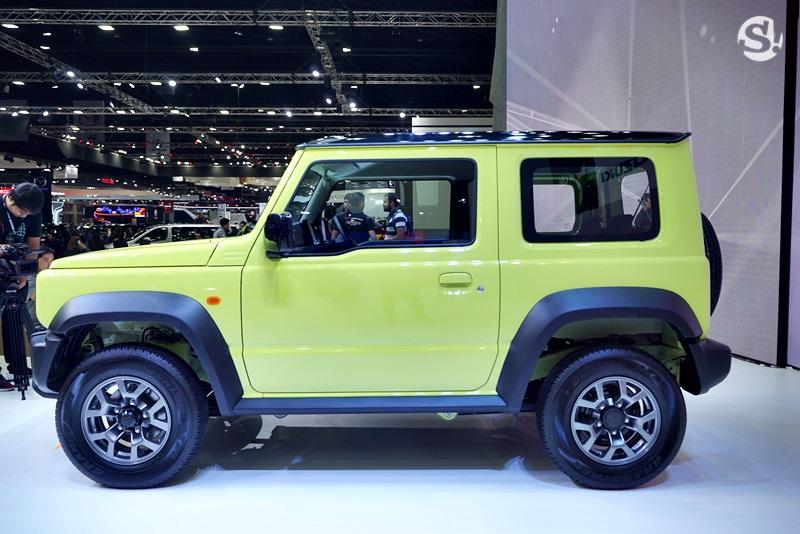 Suzuki Jimny 2019 có kích thước khá nhỏ gọn Suzuki Jimny 2019 có kích thước khá nhỏ gọn