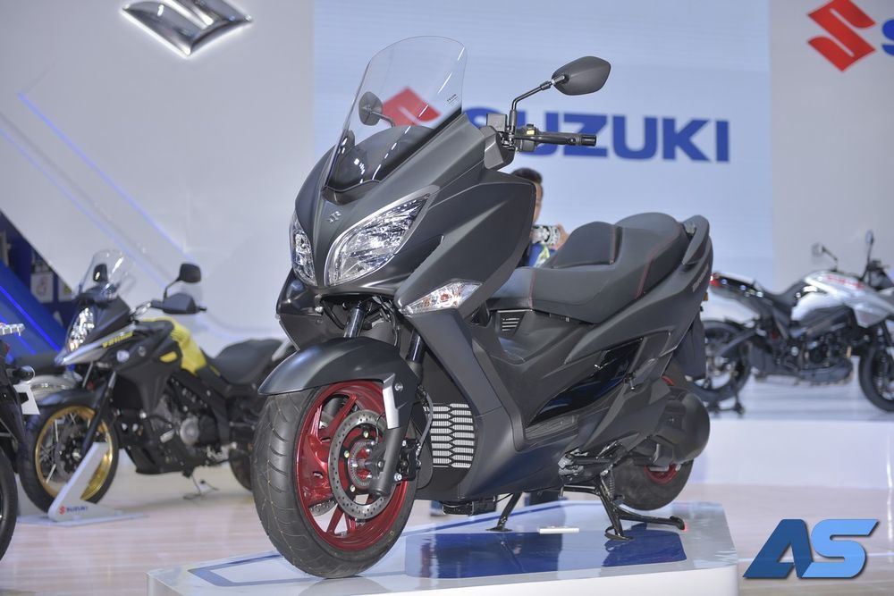Suzuki Burgman 400 ABS Suzuki Burgman 400 ABS