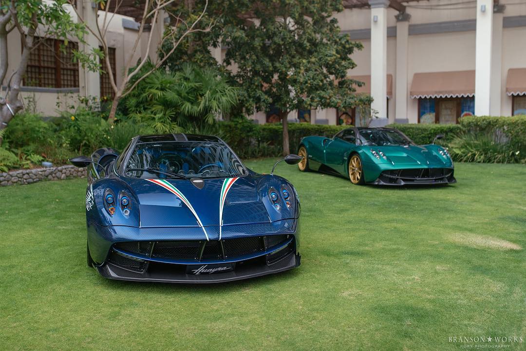 1 trong 3 chiếc Pagani Huayra Coupe thuộc phiên bản Dinastia 1 trong 3 chiếc Pagani Huayra Coupe thuộc phiên bản Dinastia