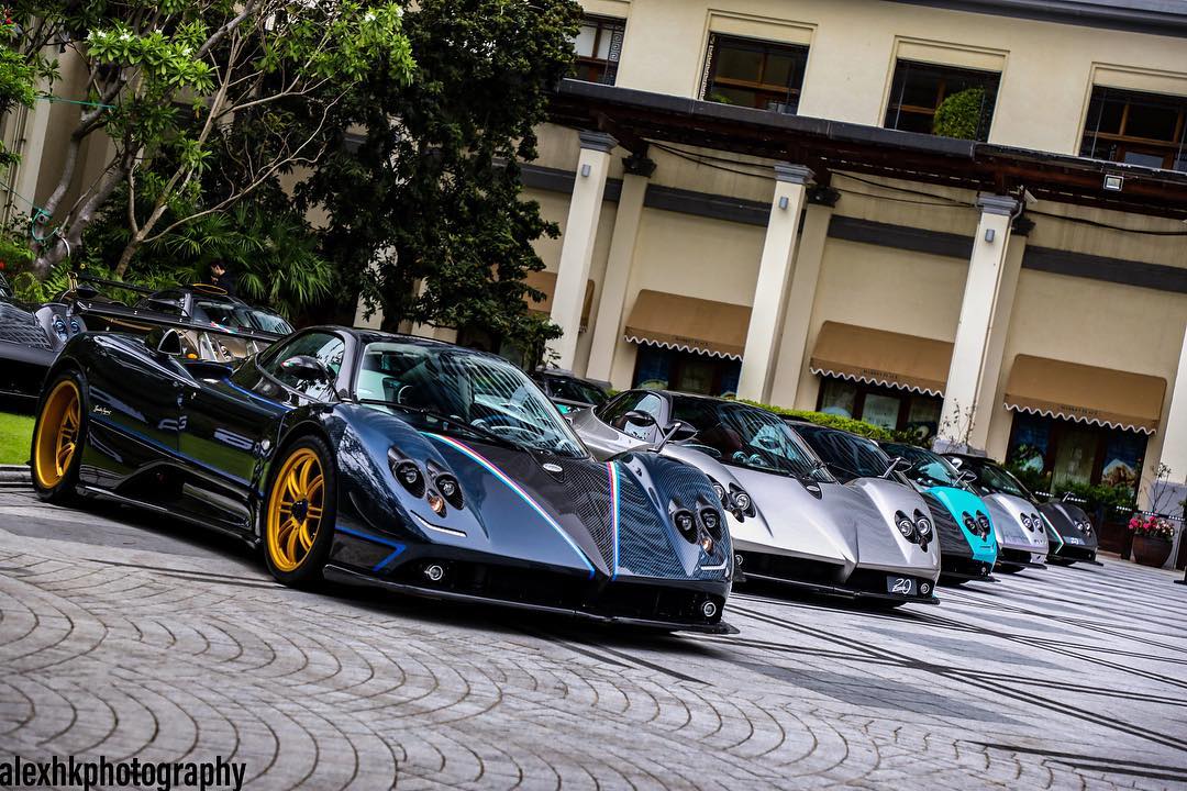 1 dàn Pagani Zonda đắt giá của nhà giàu Hồng Kông đỗ hàng đầu tiên 1 dàn Pagani Zonda đắt giá của nhà giàu Hồng Kông đỗ hàng đầu tiên