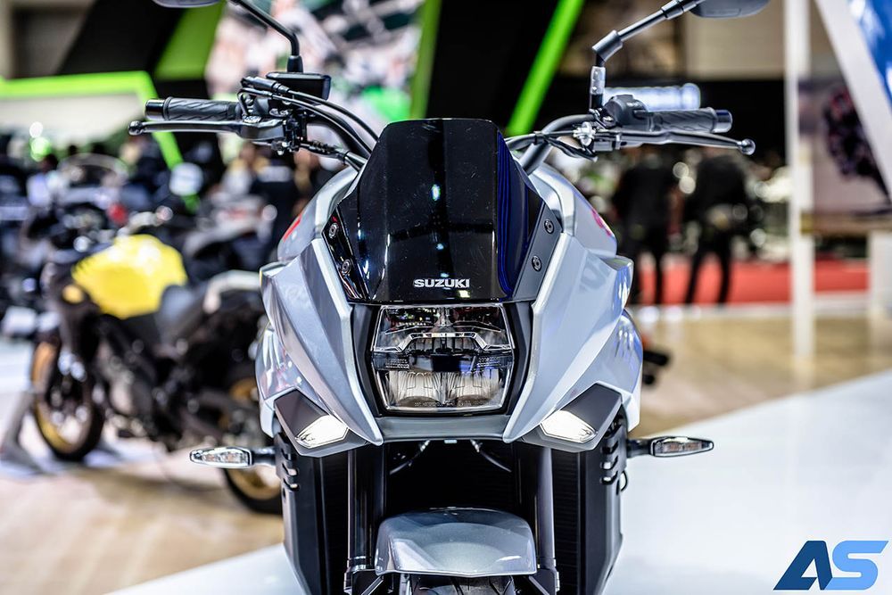 Phần đầu xe Suzuki Katana Phần đầu xe Suzuki Katana
