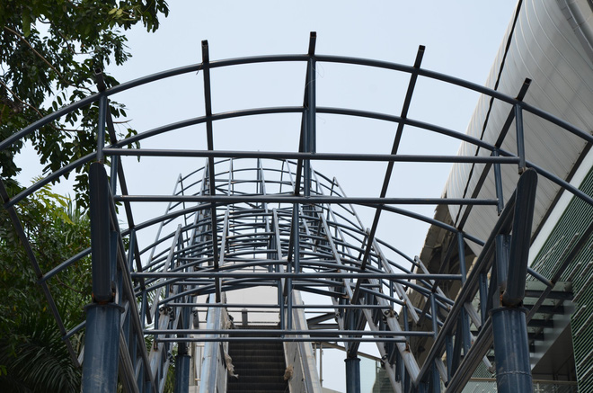 Ngoài ra còn có hiện tượng phá hoại trong quá trình hoàn thiện Ngoài ra còn có hiện tượng phá hoại trong quá trình hoàn thiện