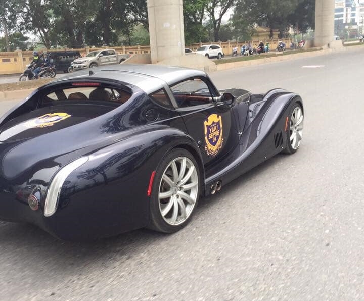  Morgan Aero SuperSports có thân bằng gỗ