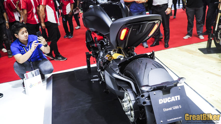 Đuôi xe Ducati Diavel 1260S