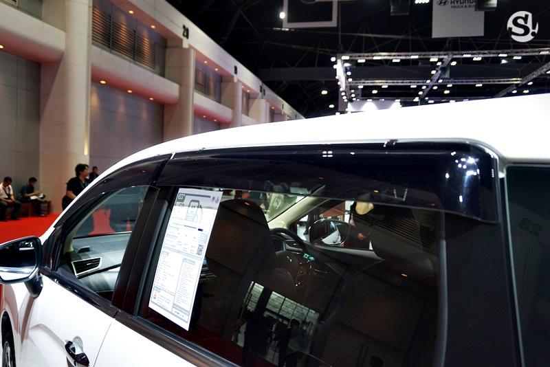 Vè che mưa màu đen của chiếc Mitsubishi Xpander 2019